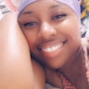 Meet your Posher, Krystal